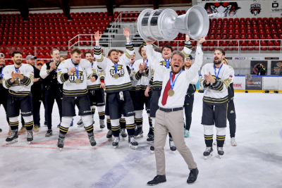 Hokejisti banskobystrickej UMB získali svoj tretí majstrovský titul v Európskej univerzitnej hokejovej lige