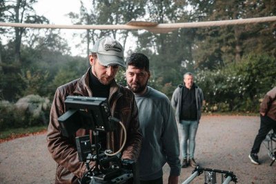 R&oacute;bert Bo&scaron;eľa otvorene o Konci hry, tvorbe videoklipov aj o novinke Dve tv&aacute;re sveta