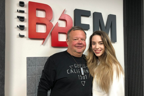 Ivan Tuli Vojtek si v štúdiu BB FM zaspomínal na svoje herecké začiatky