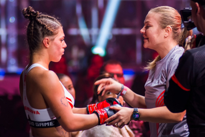 Úspešná MMA zápasníčka Veronika Smolková zhodnotlia uplynulý rok v BB FM rádiu
